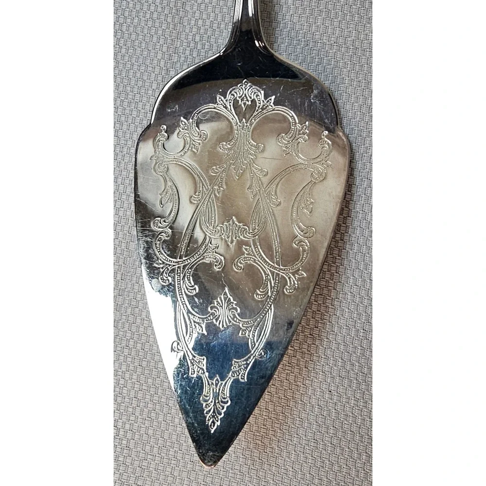 VTG Gorham Heritage Silverplate Pie Cake Server Engraved Scroll Victorian 11.25